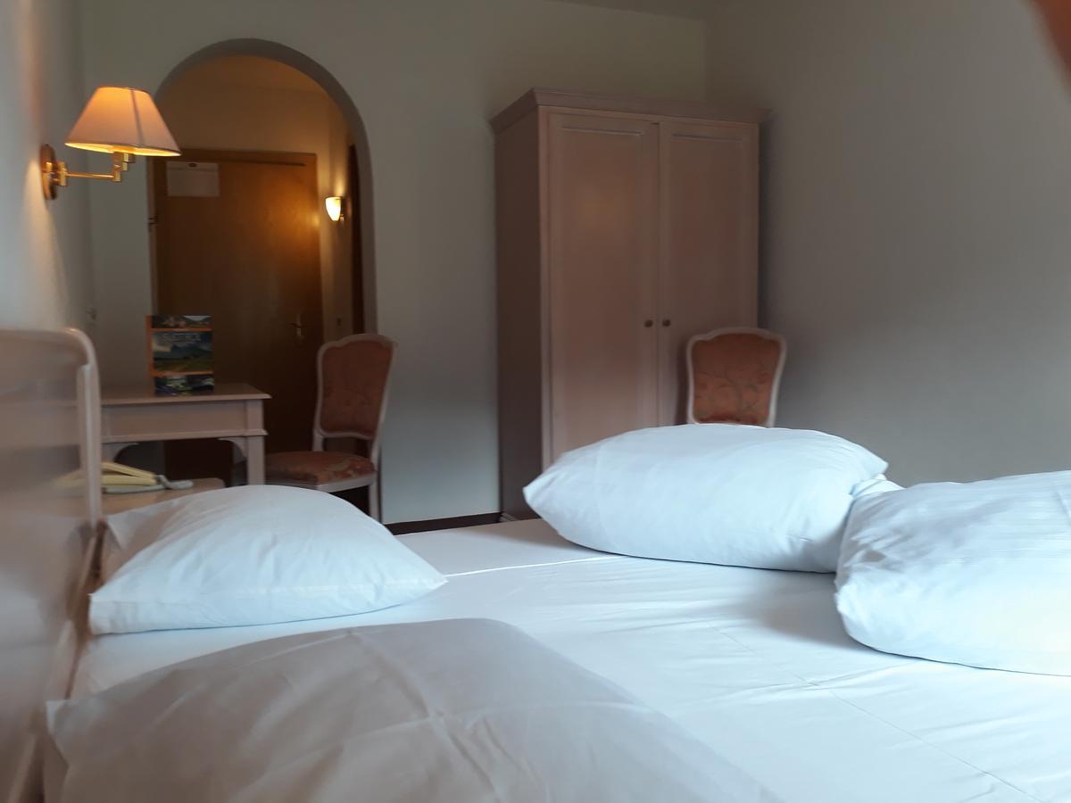 Hotel Larch Campo di Trens Luaran gambar